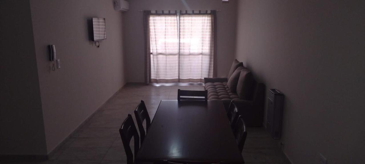 Departamento Carlos Paz Centro Apartment *